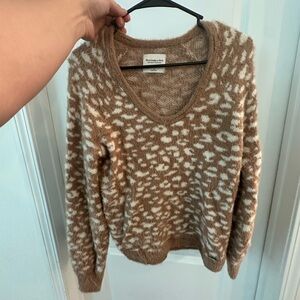 Women's Abercrombie Brown Animal Print Sweater